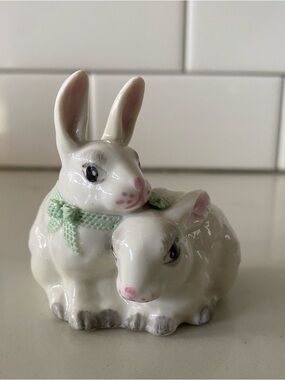 Irish Dresden Porcelain Bunny Rabbits